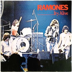 Ramones vinyl LP It’s Alive 2LP  kansi VG+ levy EX Käytetty LP