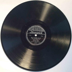 King Wayne and his Orchestra : Caprice Viennois / Blue Danube Waltz - shellac 78 rpm record