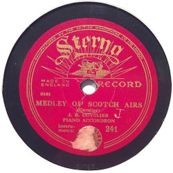 Covelier J.B. piano accordeon : Medley of Scotch Airs / Wee Macgregor’s patrol - shellac 78 rpm record