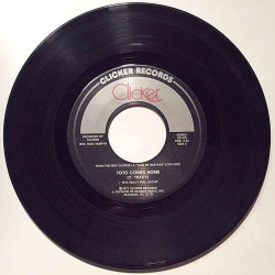 Clicker : Bottle / Toto comes home - second hand single