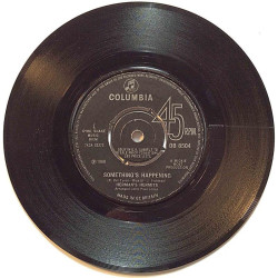 Hermans Hermits : Something’s happening / The most beautiful thing in my life - begagnad singelskiva