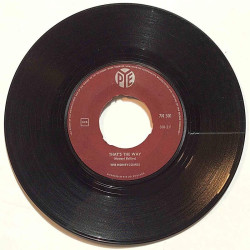 Honeycombs: That’s the way / She’s too way out  kansi Ei kuvakantta levy EX- käytetty vinyylisingle