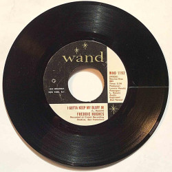 Hughes Freddie : Natural Man / I gotta keep my bluff in - second hand single