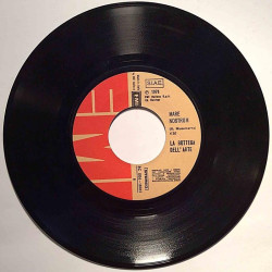 La Bottega Dell’ Arte : Amore Nei Ricordi / Mare Nostrum - second hand single