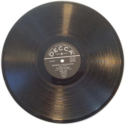 Four Aces : Friendly Persuasion / You can’t run away from it - shellac 78 rpm record