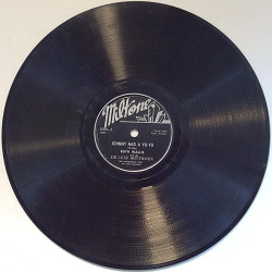 Wallis Ruth and his De Luxe Rhythmen : Johnny had a Yo-Yo / Your daddy was a soldier - shellac 78 rpm record