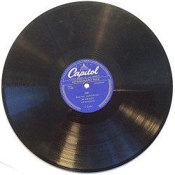 Hunt Pee Wee: OH! / SAN and his Orchestra  kansi paperikansi/muovitasku levy VG savikiekko gramofonilevy