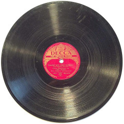 Armstron Louis and Cary Crosby : Struttin’ with some barbecue / KO-KO-MO - shellac 78 rpm record