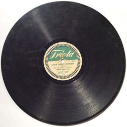 Tuomi Veikko : Vanhan vaahteran laulu / Laitan laulun liitämähän - shellac 78 rpm record