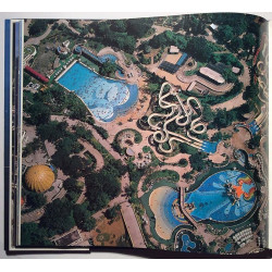 Over Hong Kong : Introduction by David Bonavia - Något använd bok
