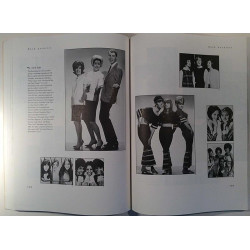 Rock Archives signed first edition : Michael Ochs - Något använd bok