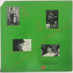 Intermezzo :  Vild Värld  1981 80L SOS  kansi  VG+ levy  EX