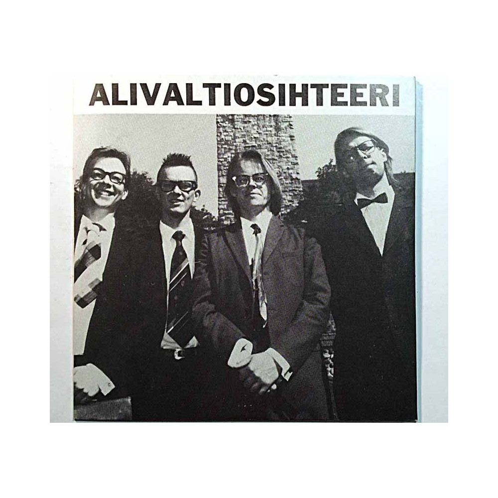 Alivaltiosihteeri: Kansamme Ääni cd-maxi kansivihko EX CD:n kunto EX Käytetty CD
