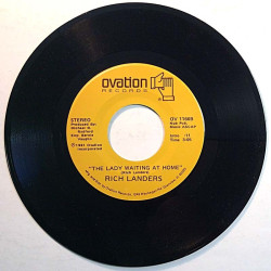 Landers Rich: Friday night feelin' / The lady waiting at home  kansi Ei kuvakantta levy EX käytetty vinyylisingle
