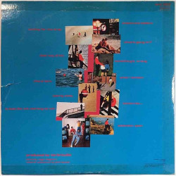 tv21 1981 2326 012 A Thin Red Line Begagnat LP