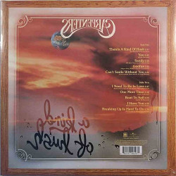 Carpenters : A kind of hush - uusi LP