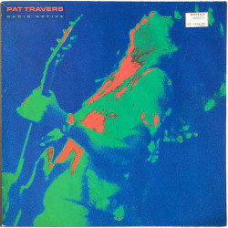 Travers Pat 1981 2391 499 Radio Active Begagnat LP